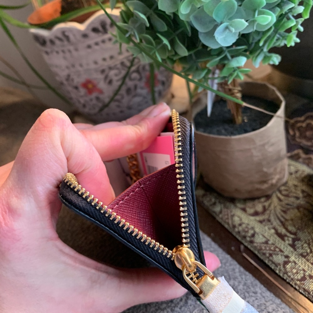 SOLD⛔️Authentic KATE SPADE flowers Leather L-Zip card case/Keychain - Picture 7 of 10